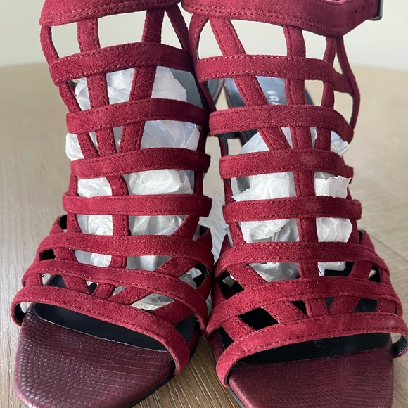 Franco Sarto Cage Sandal Burgundy Suede Size 7 - Picture 5 of 9